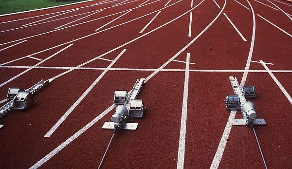 Der erste Weltrekord über 100 Meter wurde vor 107 Jahren festgehalten. Am 6. Juli 1912 benötigte der US-Amerikaner Donald Lippincott in Stockholm für die Königsdisziplin der Sprinter 10,6 Sekunden.