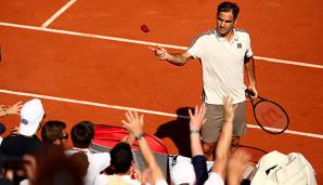 Roger Federer steht im Achtelfinale der French Open.