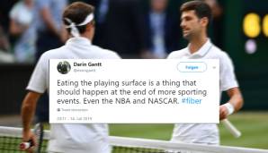 Gras fressen - das trifft das Spiel von Novak Djokovic manchmal ganz gut. Und diese Tradition könnte man ja auch bei anderen Sportarten einführen ...