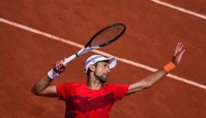 Novak Djokovic will in Wimbledon aufschlagen.