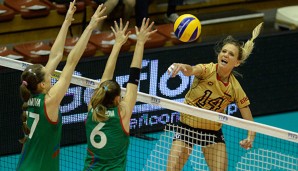 Margareta Kozuch (r.) und die deutschen Volleyballer haben eine neuen Hauptsponsor