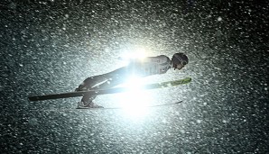 Andreas Wellinger führte das deutsche Mixed-Team im Schneetreiben von Lahti zum WM-Gold