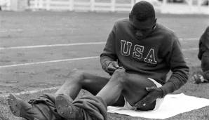 Insgesamt vier Gold-Medaillen gewann der damals 23-Jährige aus Alabama in Berlin. Er war damit der erfolgreichste Athlet der Spiele 1936. Und so wurde er zur Legende und zu einer wichtigen Symbolfigur der schwarzen Community.