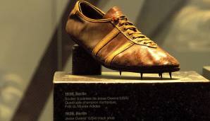 Selbst seine damals getragenen Schuhe von adidas sind im IOC-Museum in Lausanne ausgestellt.