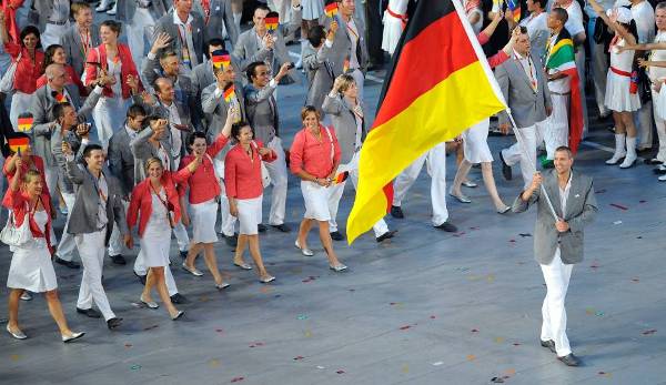 Deutschland nahm 2008 in Peking zum ersten Mal seit 1992 im Basketball an Olympischen Spielen teil. Angeführt von Dirk Nowitzki, dem Fahnenträger der deutschen Mannschaft, lief es sportlich allerdings nicht gut.
