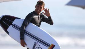 "Ich bin deutscher als eine Bratwurst" (Surfer Leon Glatzer, Spross einer Familie aus Kassel, geboren auf Hawaii, aufgewachsen in Costa Rica)