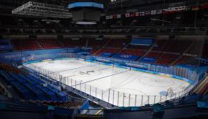 Darüber hinaus wird in der Wukesong-Arena gespielt, um das Eis in der anderen Halle ob der vielen Spiele in der kurzen Zeit nicht zu sehr zu belasten.