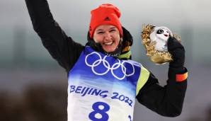 DENISE HERRMANN (Biathlon, Einzel): Paukenschlag der Ex-Laufläuferin schon im ersten Rennen in Peking. "Ich hab ja dieses Jahr schon ziemlich auf die Fresse gekriegt", sagte die 33-Jährige, die alles auf die Spiele ausgerichtet hatte. Mit Erfolg!