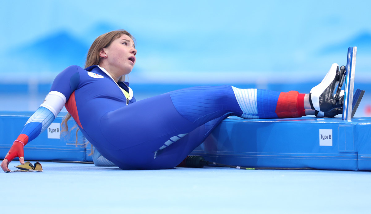 Karriereplanung des Tages: OLGA FATKULINA. Die Russin war nach den 1.000 Metern völlig weggetreten, lag "halb-bewusstlos" auf der Bahn. "Es war die Hölle für mich", verriet sie nun - und zweifelte: "Warum mache ich das, warum nicht einfach Curling?"