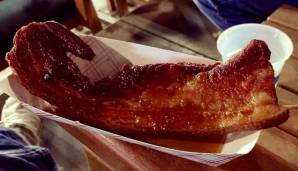 Bacon on a Stick: Dieses recht simple, aber an sich überragende Gericht bieten die Detroit Tigers an.