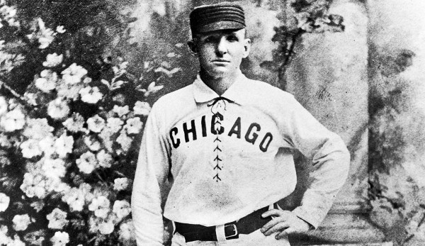 Platz 7: Cap Anson - 3435 Hits: Von 1871-1897 aktiv, der vielleicht erste Baseball-Superstar überhaupt und der wohl erste mit 3000 Hits, auch wenn die Zahlen nicht ganz zuverlässig sind
