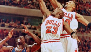 Scottie Pippen (r.) gewann mit den Chicago Bulls sechs Meisterschaften