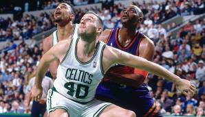 Platz 30: Dino Radja (Kroatien) - Der Center spielte nur vier Jahre in den 90ern in der NBA, doch sein einzigartiges Skillset und das weiche Händchen blieben in Erinnerung.