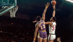 Kareem Abdul-Jabbar - 50 Punkte, 15 Rebounds, 11 Assists im Jahr 1975 für die Milwaukee Bucks.