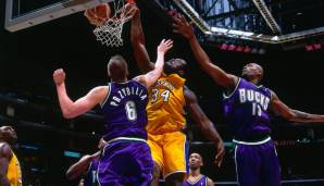Shaquille O'Neal - 2x, darunter einmal 61 Punkte und 23 Rebounds im Jahr 2000 für die Los Angeles Lakers.