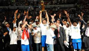 Auf den Tag genau vor elf Jahren gewannen die Dallas Mavericks ihre erste und bisher einzige Meisterschaft. Wir blicken auf den Kader um Dirk Nowitzki zurück, der in den Finals 2011 die Miami Heat um LeBron, Wade und Bosh schockte.