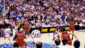 Platz 1: MICHAEL JORDAN – Nach “The Shot” folgte “The Final Shot”. In seinem (vorerst) letzten Spiel in der Association versenkte MJ 5,2 Sekunden vor Schluss den Gamewinner in den Finals 1998 gegen die Jazz - sein sechster Titel.