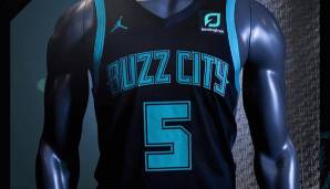 CHARLOTTE HORNETS - Der "Buzz City"-Schriftzug ist bereits aus den vergangenen Jahren bekannt und auch sonst gibt es bei den City Edition Jerseys der Hornets nur marginale Veränderungen zu den Vorversionen.
