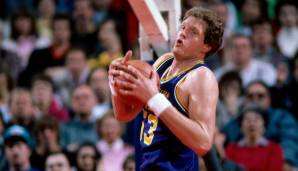 Platz 10: Mark Eaton blockte für die Utah Jazz dreimal in seiner Karriere 12 Würfe - darunter am 1. November 1986 gegen die Portland Trail Blazers.