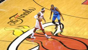 Platz 6: LEBRON JAMES vs. KEVIN DURANT - Die vielleicht größte sportliche Rivalität der heutigen NBA. Während LeBron mit den Heat zunächst das bessere Ende auf seiner Seite hatte (u.a. Finals 2012) ...