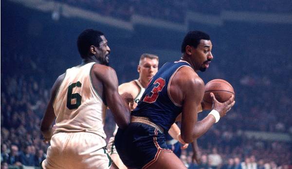 Platz 2: WILT CHAMBERLAIN vs. BILL RUSSELL - Die erste große Rivalität der NBA. Kein Duell elektrisierte die Massen in den 50er- und 60er-Jahren so sehr wie Chamberlain vs. Russell und die übermächtigen Celtics.