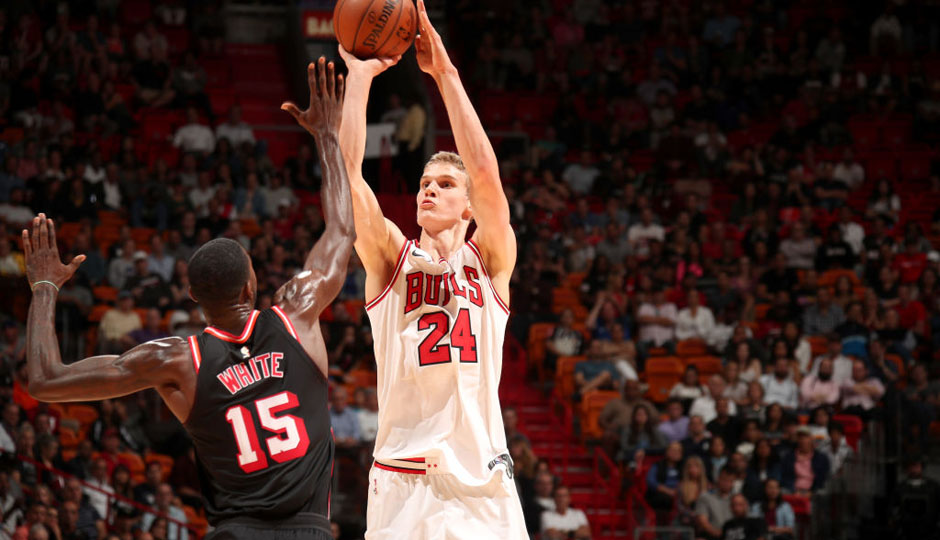 Platz 15: Lauri Markkanen (Chicago Bulls, Saison 17/18) - 145 Dreier in 68 Spielen (36,2 Prozent)