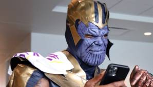 Na, wer weiß, wer sich hinter dieser Thanos-Maskerade versteckt?