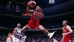 Platz 11: Dennis Rodman (1986-2000) – Teams: Pistons, Spurs, Bulls, Lakers, Mavericks – Erfolge: 5x NBA-Champion, 2x All-Star, 2x Third Team, 2x Defensive Player of the Year, 8x All-Defense, 7x Rebound-Champion.