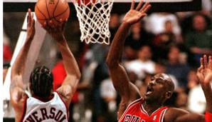 Platz 4: ALLEN IVERSON | 44 Punkte | Philadelphia 76ers | Am 07.04.1997 gegen die Chicago Bulls | Michael Jordan: 30 Punkte | CHI-PHI: 128-102