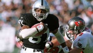20. Tim Brown, Wide Receiver - Los Angeles/Oakland Raiders, Tampa Bay Buccaneers (1988-2004): 100 Touchdowns.