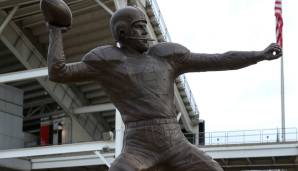 10. OTTO GRAHAM (Cleveland Browns 1946-1955 in der NFL aktiv): 292 Rushing Yards (7 Spiele).