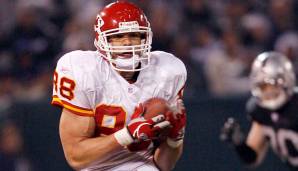 21. TONY GONZALEZ, Tight End: 15.141 Scrimmage-Yards (Rushing Yards: 14 / Receiving Yards: 15.127) - Teams: Chiefs, Falcons.