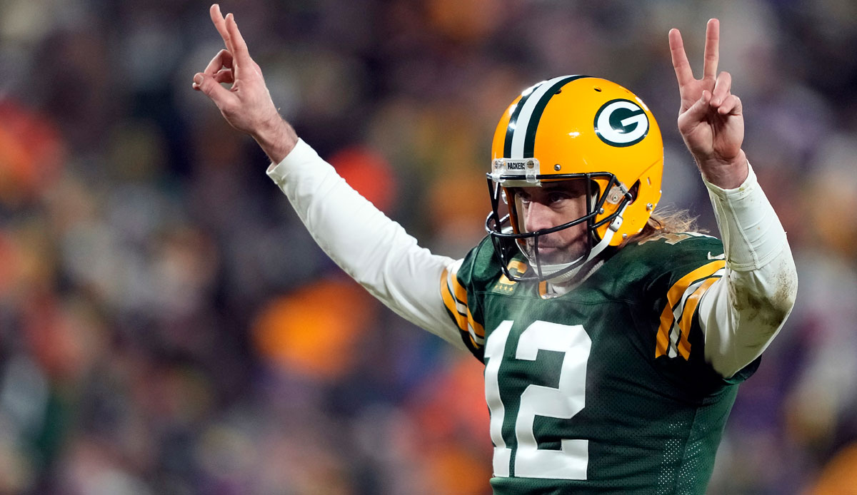 3. AARON RODGERS - Quarterback, Green Bay Packers