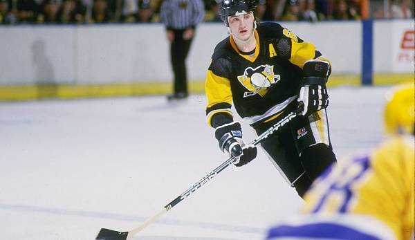 Platz 6: Mario Lemieux (Pittsburgh Penguins) in der Saison 1985/86 mit 28 Spielen.