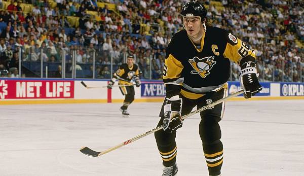 Platz 2: Mario Lemieux (Pittsburgh Penguins) in der Saison 1989/90 mit 46 Spielen.
