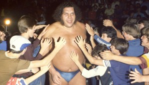 Andre the Giant (Andre Rene Roussimoff): War in den 70er und zu Beginn der 80er Jahre der größte Wrestling-Star überhaupt. Der 2,13-Meter-Franzose starb am 27. Januar 1993 an Herzversagen. Er wurde 46 Jahre alt